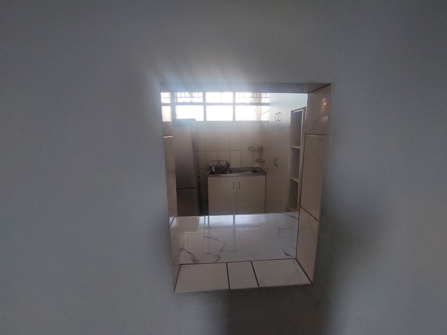 2 Bedroom Property for Sale in Glenwood KwaZulu-Natal