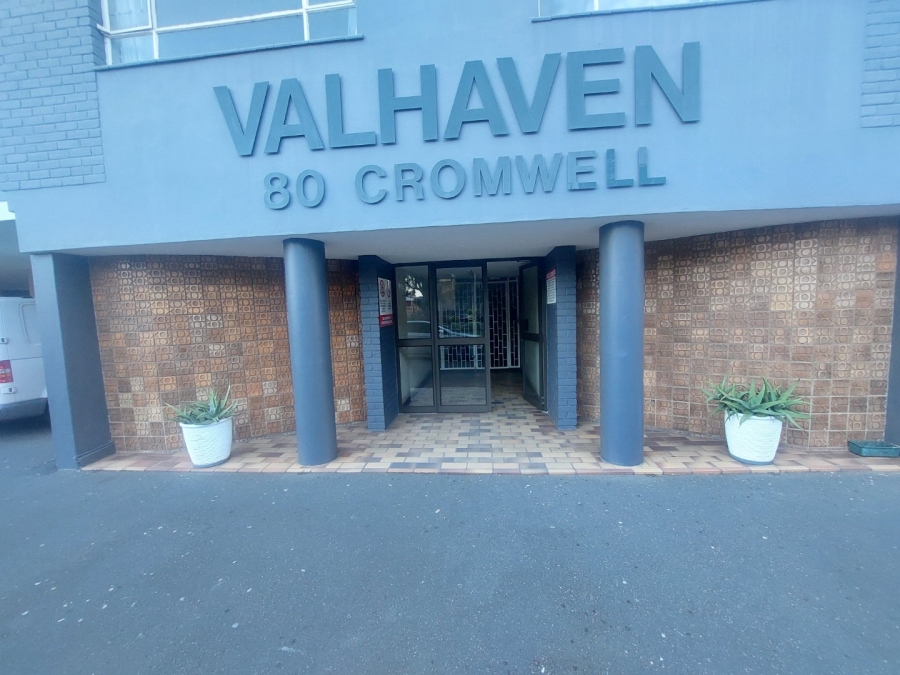 2 Bedroom Property for Sale in Glenwood KwaZulu-Natal