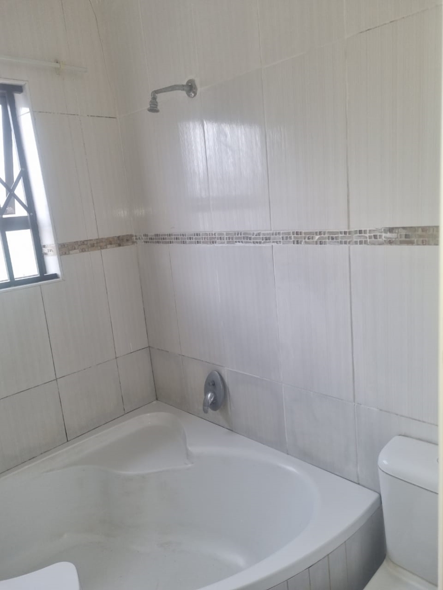 4 Bedroom Property for Sale in Margate KwaZulu-Natal