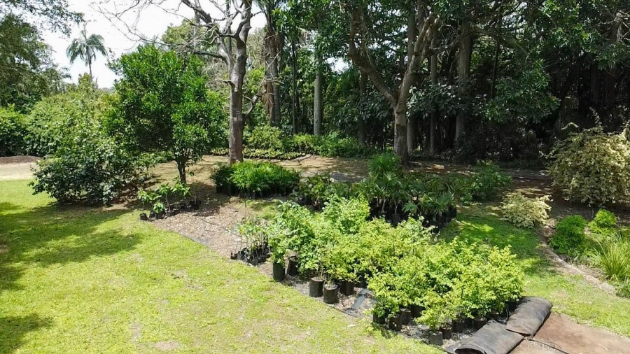 Commercial Property for Sale in Shakaskraal KwaZulu-Natal