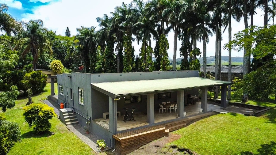 Commercial Property for Sale in Shakaskraal KwaZulu-Natal