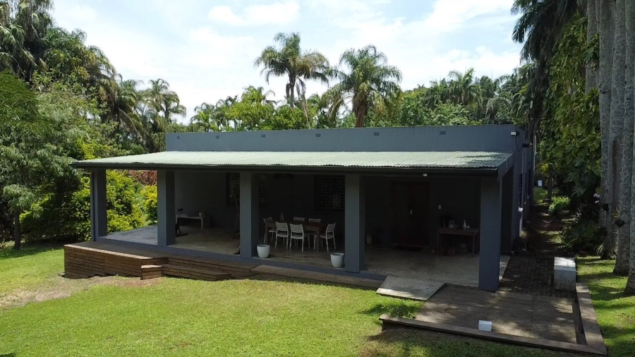 Commercial Property for Sale in Shakaskraal KwaZulu-Natal