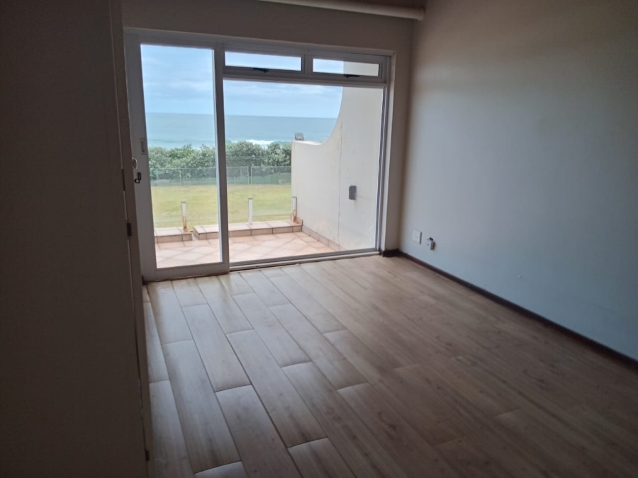 6 Bedroom Property for Sale in Pumula KwaZulu-Natal