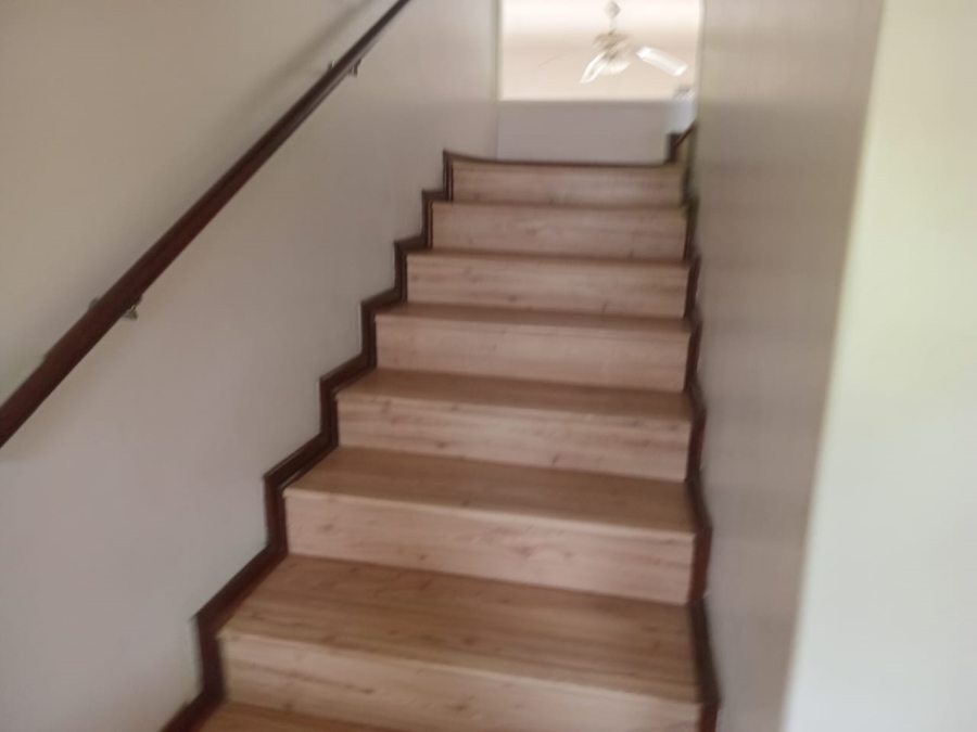 6 Bedroom Property for Sale in Pumula KwaZulu-Natal