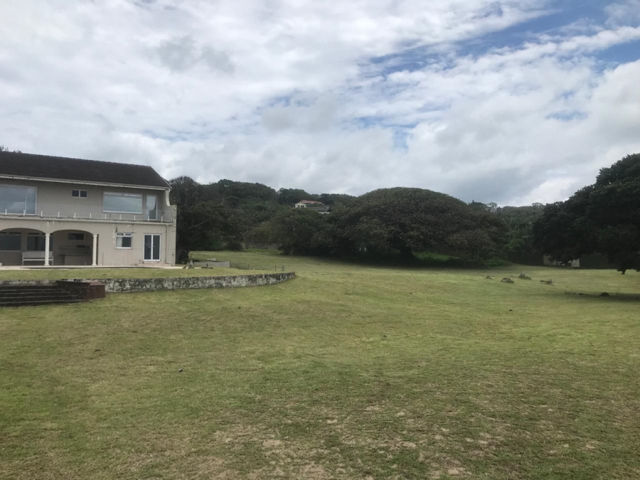 6 Bedroom Property for Sale in Pumula KwaZulu-Natal