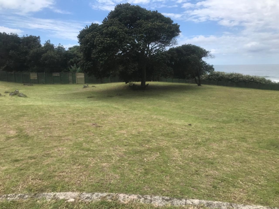 6 Bedroom Property for Sale in Pumula KwaZulu-Natal