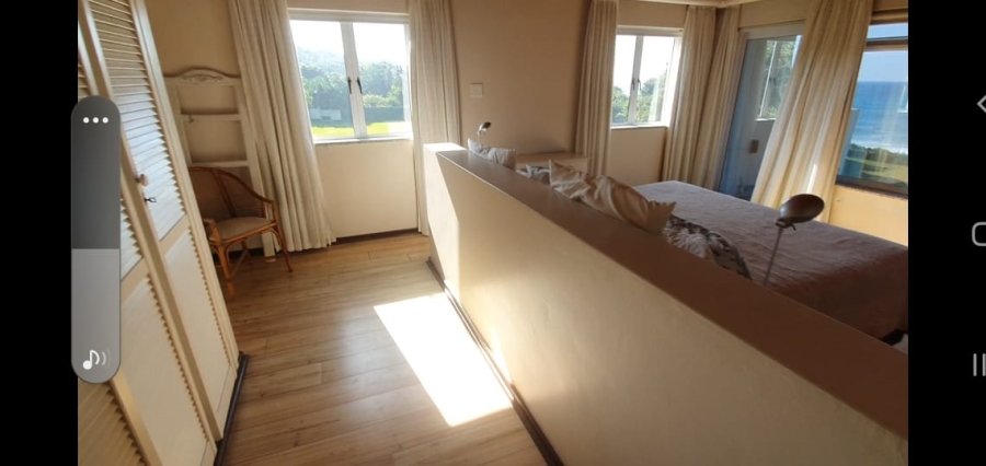 6 Bedroom Property for Sale in Pumula KwaZulu-Natal