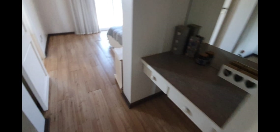 6 Bedroom Property for Sale in Pumula KwaZulu-Natal