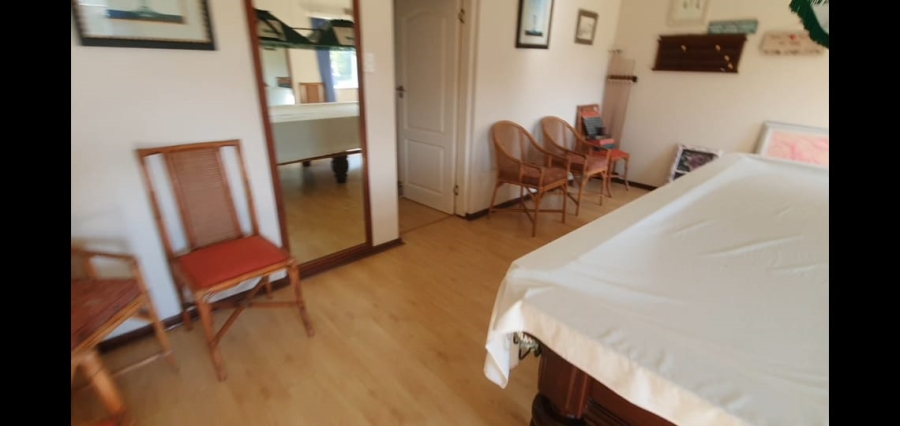 6 Bedroom Property for Sale in Pumula KwaZulu-Natal