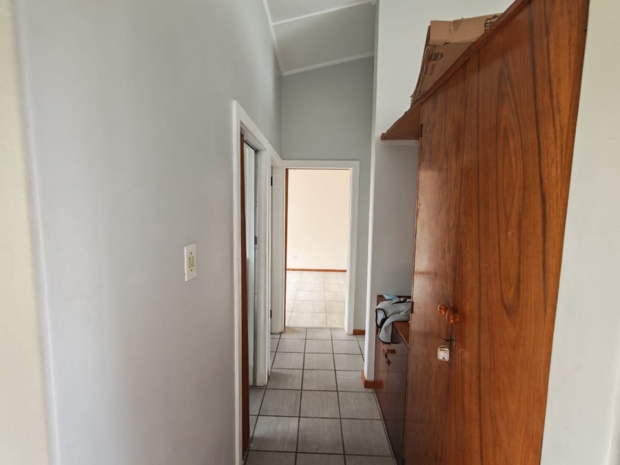 To Let 2 Bedroom Property for Rent in Umtentweni KwaZulu-Natal