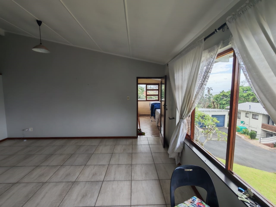 To Let 2 Bedroom Property for Rent in Umtentweni KwaZulu-Natal