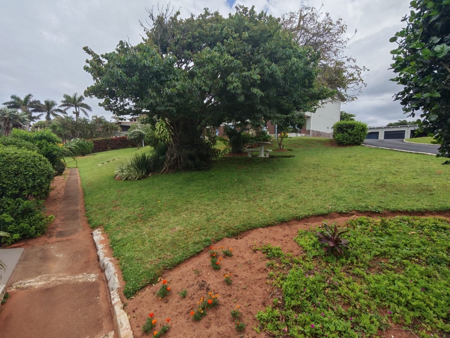 To Let 2 Bedroom Property for Rent in Umtentweni KwaZulu-Natal