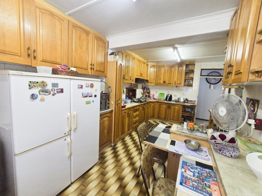 5 Bedroom Property for Sale in Dawnside KwaZulu-Natal