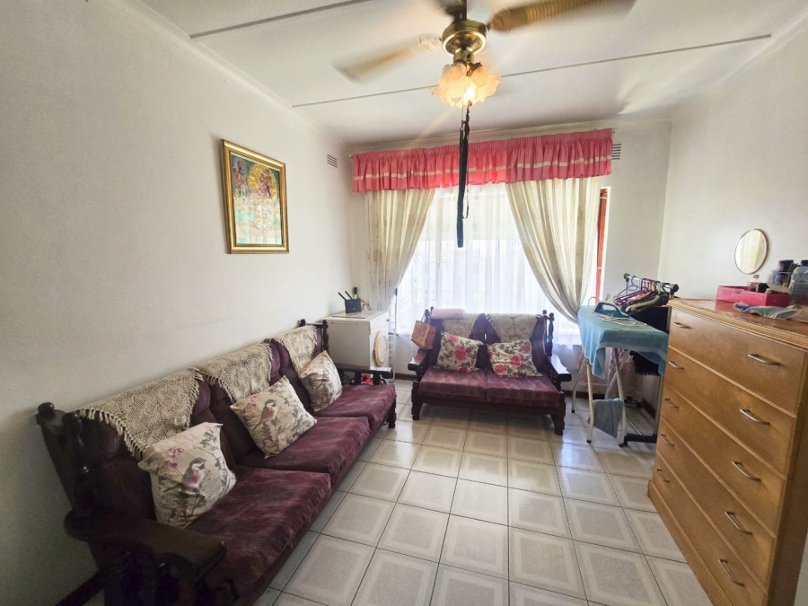 5 Bedroom Property for Sale in Dawnside KwaZulu-Natal