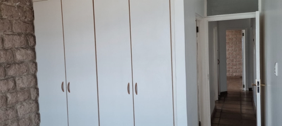 3 Bedroom Property for Sale in Margate KwaZulu-Natal