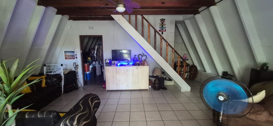 3 Bedroom Property for Sale in Hibberdene KwaZulu-Natal