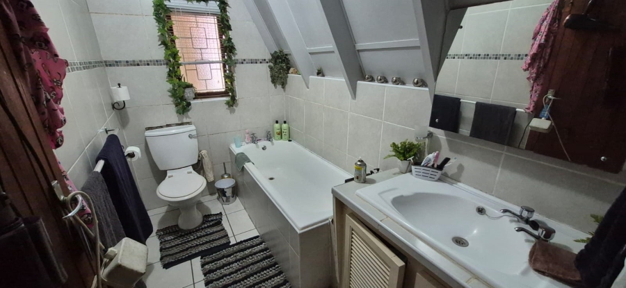 3 Bedroom Property for Sale in Hibberdene KwaZulu-Natal