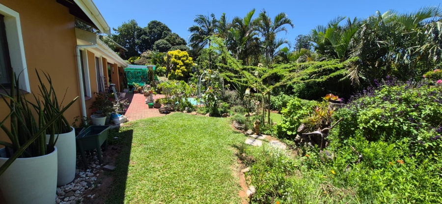 3 Bedroom Property for Sale in Umtentweni KwaZulu-Natal