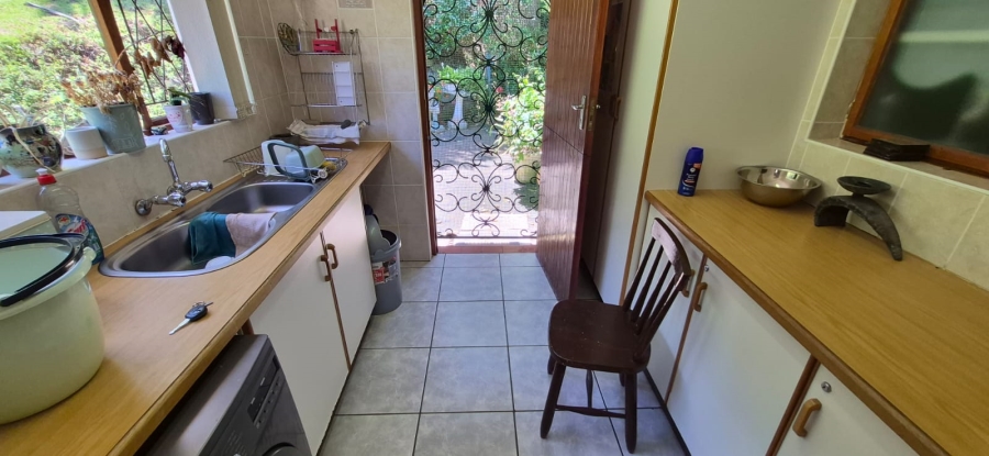 3 Bedroom Property for Sale in Umtentweni KwaZulu-Natal