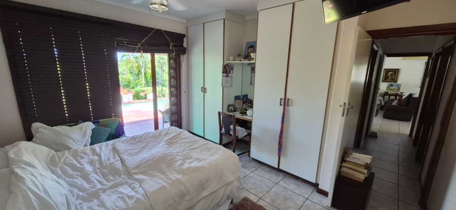 3 Bedroom Property for Sale in Umtentweni KwaZulu-Natal