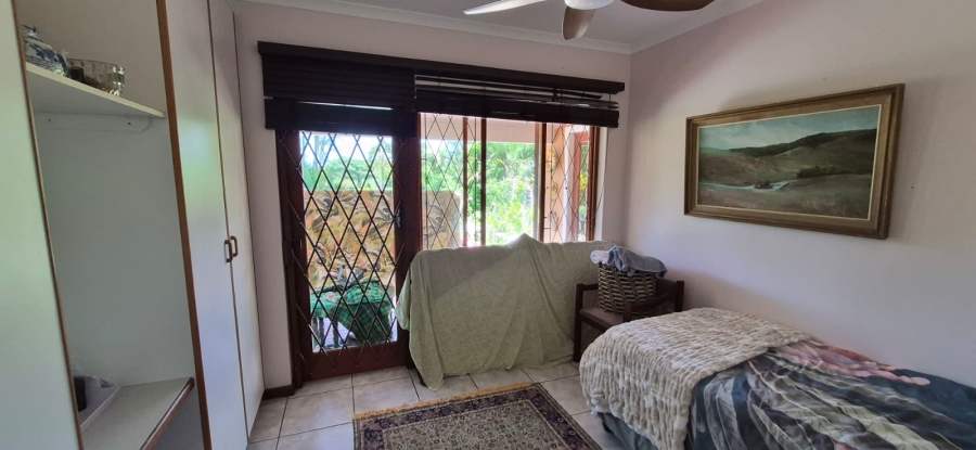 3 Bedroom Property for Sale in Umtentweni KwaZulu-Natal