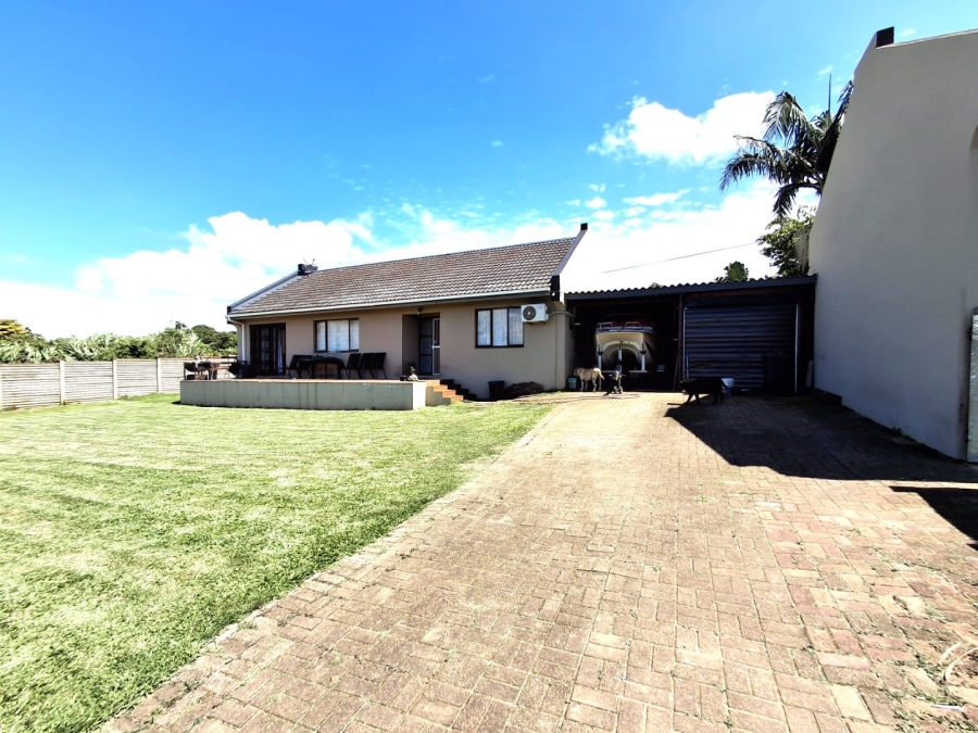 4 Bedroom Property for Sale in Port Edward KwaZulu-Natal