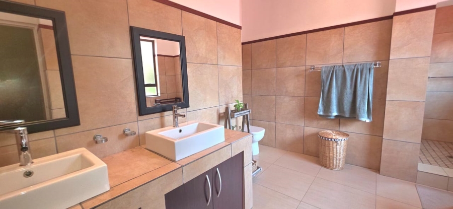 7 Bedroom Property for Sale in Southbroom KwaZulu-Natal