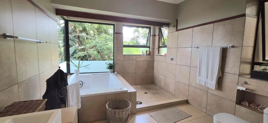 7 Bedroom Property for Sale in Southbroom KwaZulu-Natal