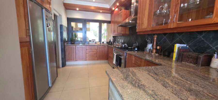 7 Bedroom Property for Sale in Southbroom KwaZulu-Natal