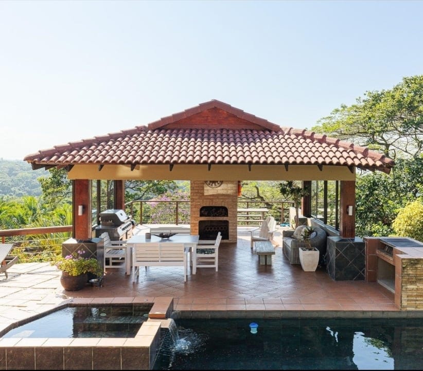 7 Bedroom Property for Sale in Southbroom KwaZulu-Natal