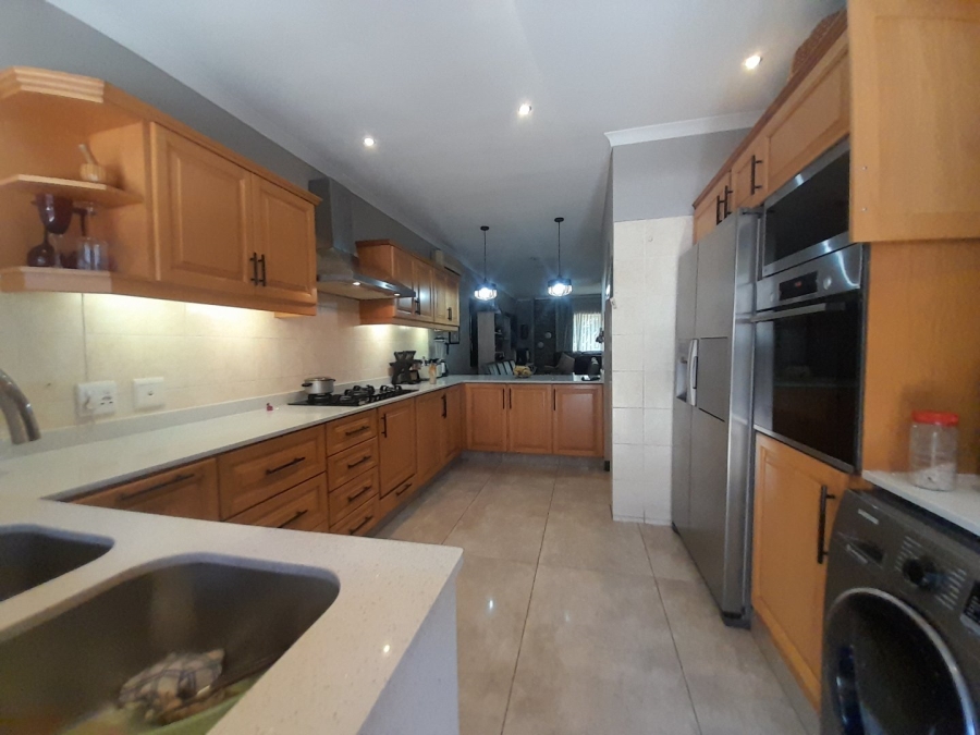 To Let 3 Bedroom Property for Rent in Farningham Ridge KwaZulu-Natal