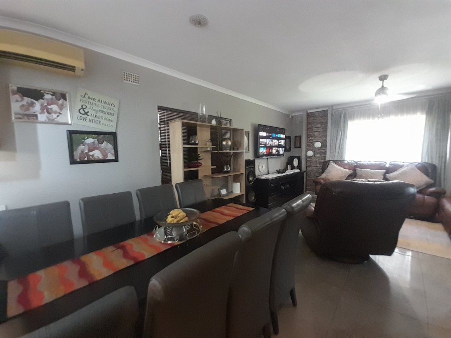 To Let 3 Bedroom Property for Rent in Farningham Ridge KwaZulu-Natal