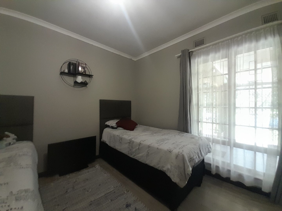 To Let 3 Bedroom Property for Rent in Farningham Ridge KwaZulu-Natal