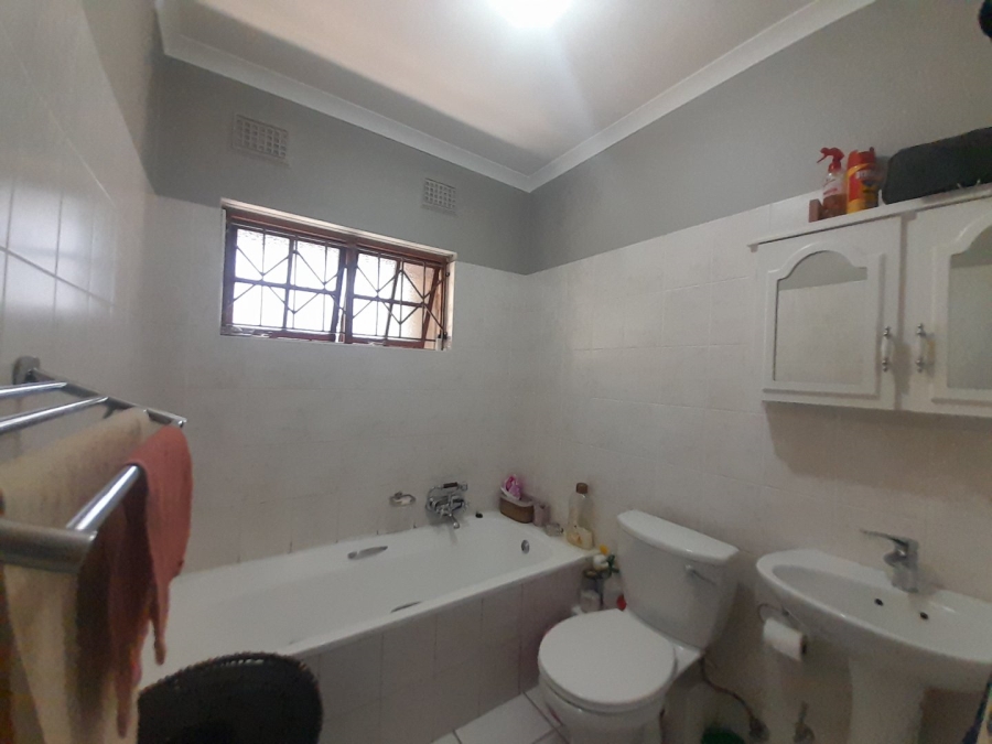 To Let 3 Bedroom Property for Rent in Farningham Ridge KwaZulu-Natal