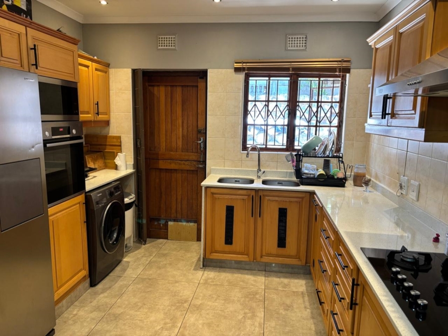 To Let 3 Bedroom Property for Rent in Farningham Ridge KwaZulu-Natal