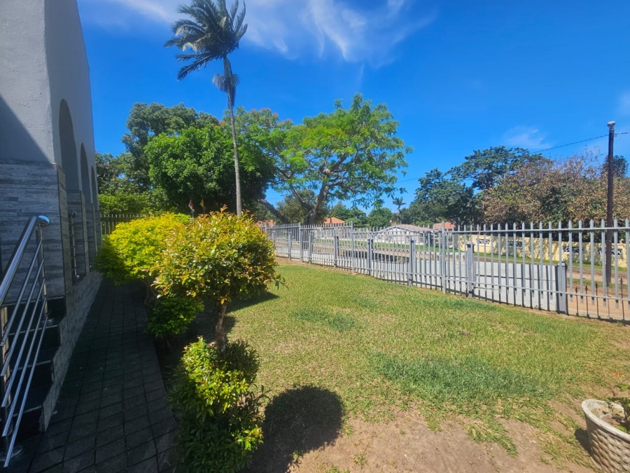 3 Bedroom Property for Sale in Parkside KwaZulu-Natal