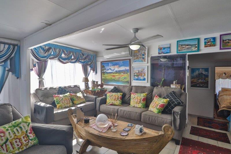 3 Bedroom Property for Sale in Hibberdene KwaZulu-Natal