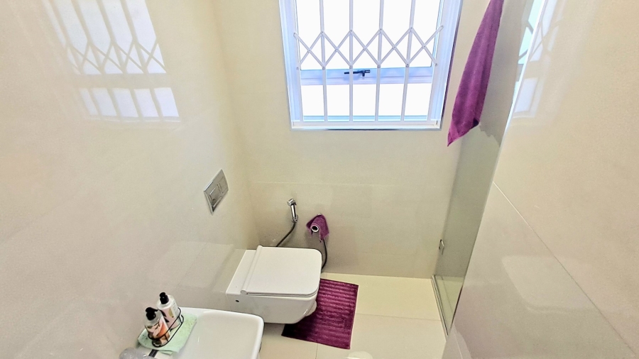 4 Bedroom Property for Sale in Shelly Beach KwaZulu-Natal