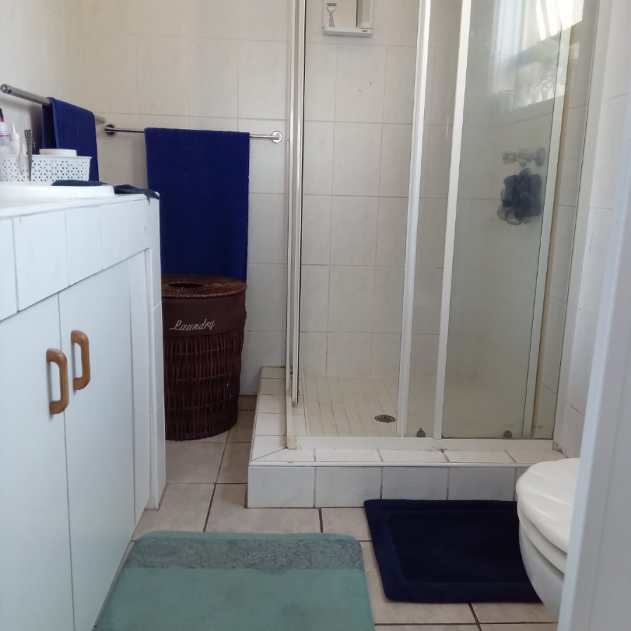 3 Bedroom Property for Sale in Uvongo Beach KwaZulu-Natal