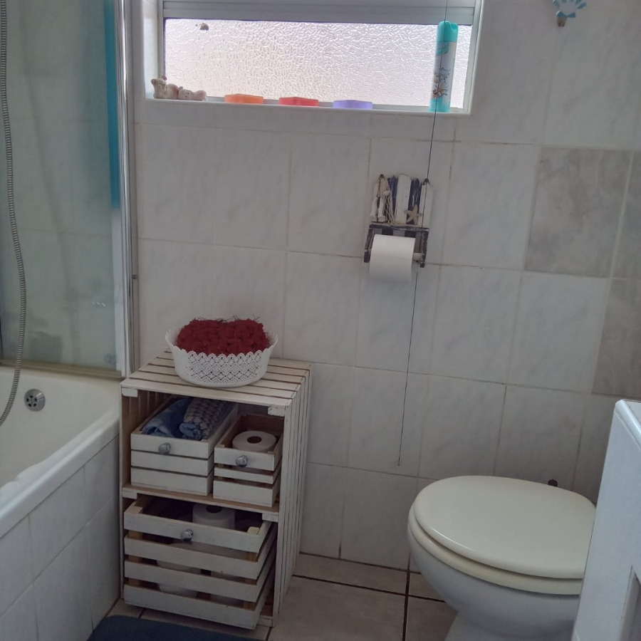 3 Bedroom Property for Sale in Uvongo Beach KwaZulu-Natal