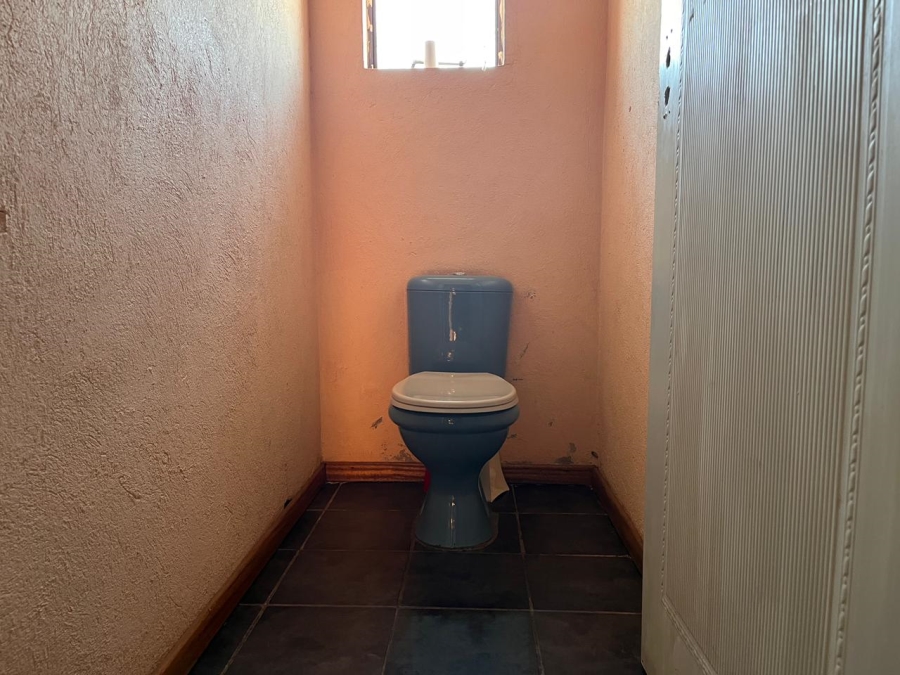 12 Bedroom Property for Sale in Aviary Hill KwaZulu-Natal