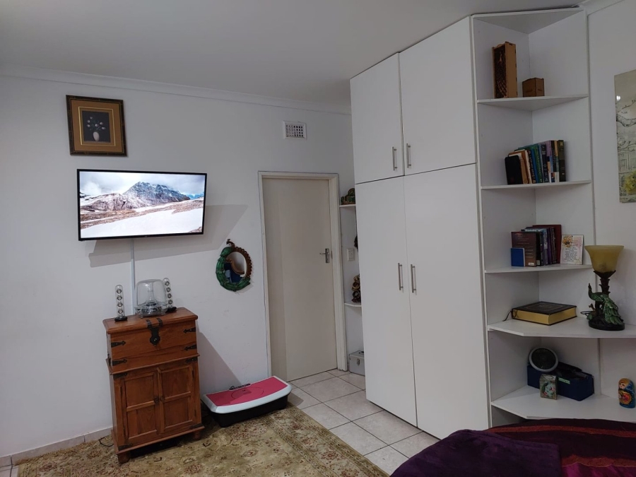 2 Bedroom Property for Sale in Port Shepstone KwaZulu-Natal