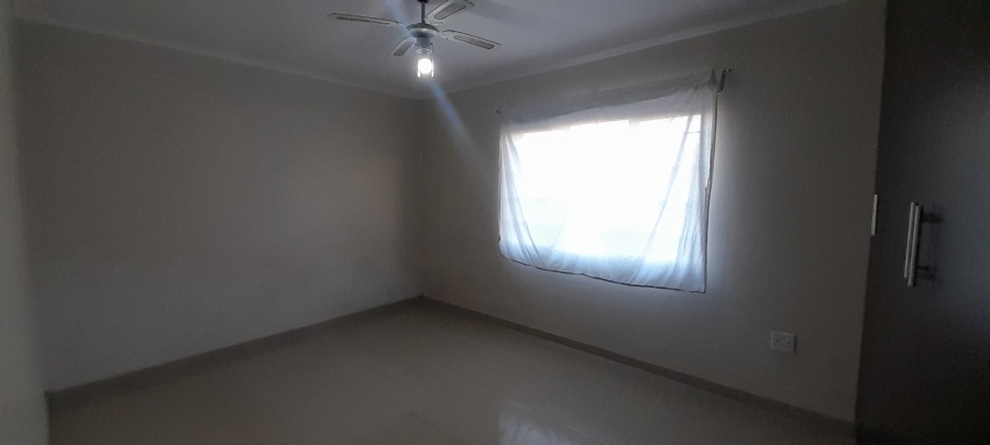 To Let 2 Bedroom Property for Rent in Crossmoor KwaZulu-Natal