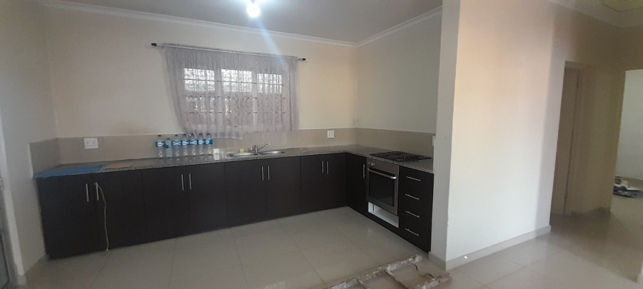 To Let 2 Bedroom Property for Rent in Crossmoor KwaZulu-Natal