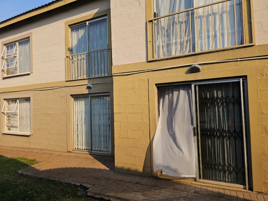 2 Bedroom Property for Sale in Sunnyridge KwaZulu-Natal
