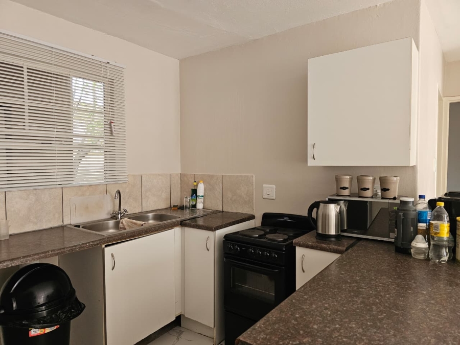 2 Bedroom Property for Sale in Sunnyridge KwaZulu-Natal