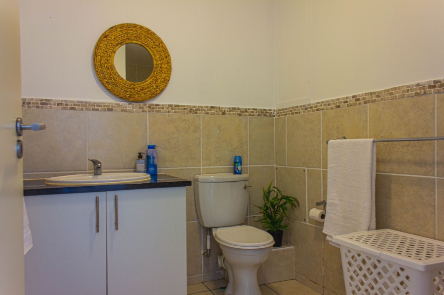 2 Bedroom Property for Sale in La Mercy KwaZulu-Natal