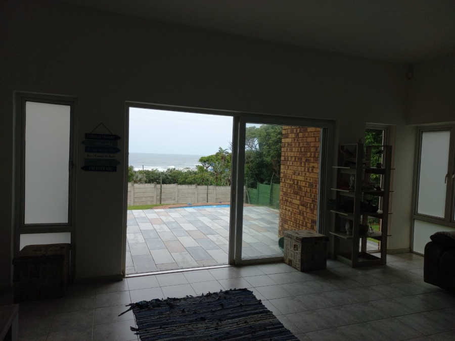 4 Bedroom Property for Sale in Leisure Crest KwaZulu-Natal