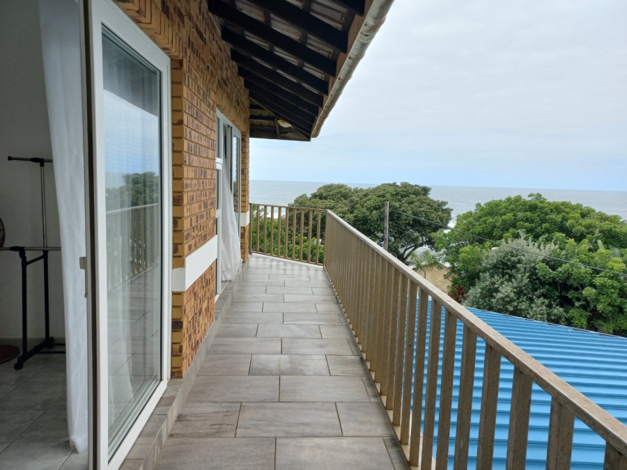 4 Bedroom Property for Sale in Leisure Crest KwaZulu-Natal