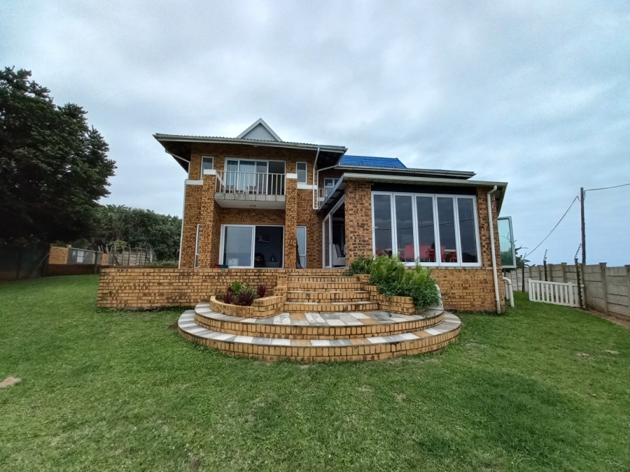 4 Bedroom Property for Sale in Leisure Crest KwaZulu-Natal